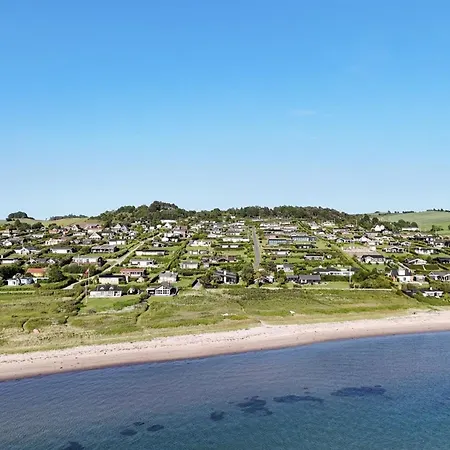 Semesterbostad Nille - 30m From The Sea By Interhome