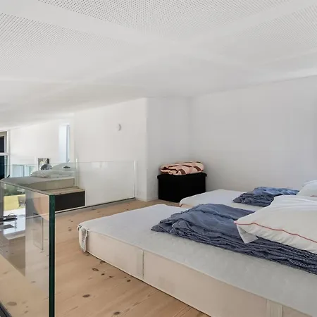 Nille - 30m From The Sea By Interhome *